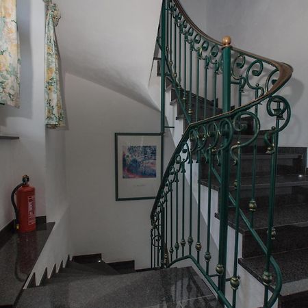 קוכם Moselland Hotel Im Enderttal Zum Onkel Willi מראה חיצוני תמונה