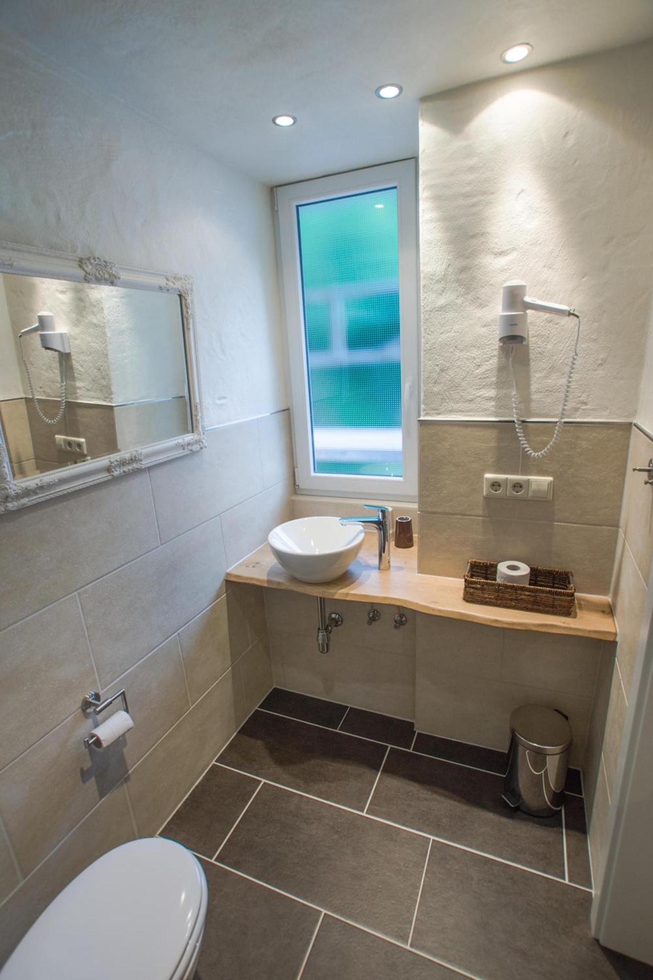 קוכם Moselland Hotel Im Enderttal Zum Onkel Willi מראה חיצוני תמונה