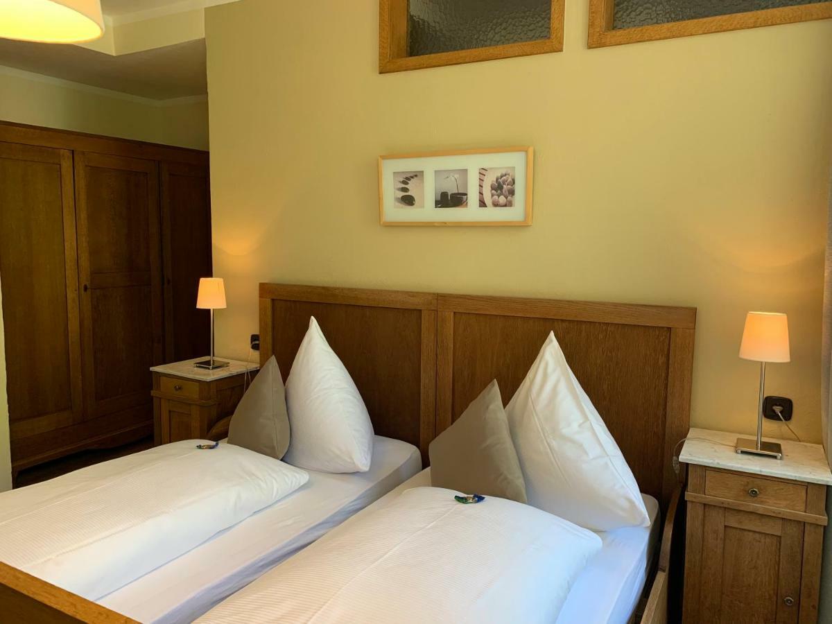 קוכם Moselland Hotel Im Enderttal Zum Onkel Willi מראה חיצוני תמונה